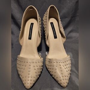 French Connection Nude Maggie Point Toe Studded Slip-On Heels Pumps Size 8.5